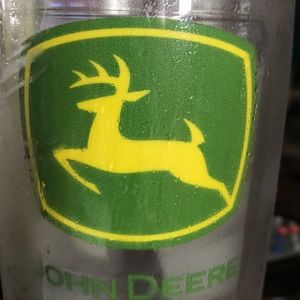 Meet your Posher, Lee